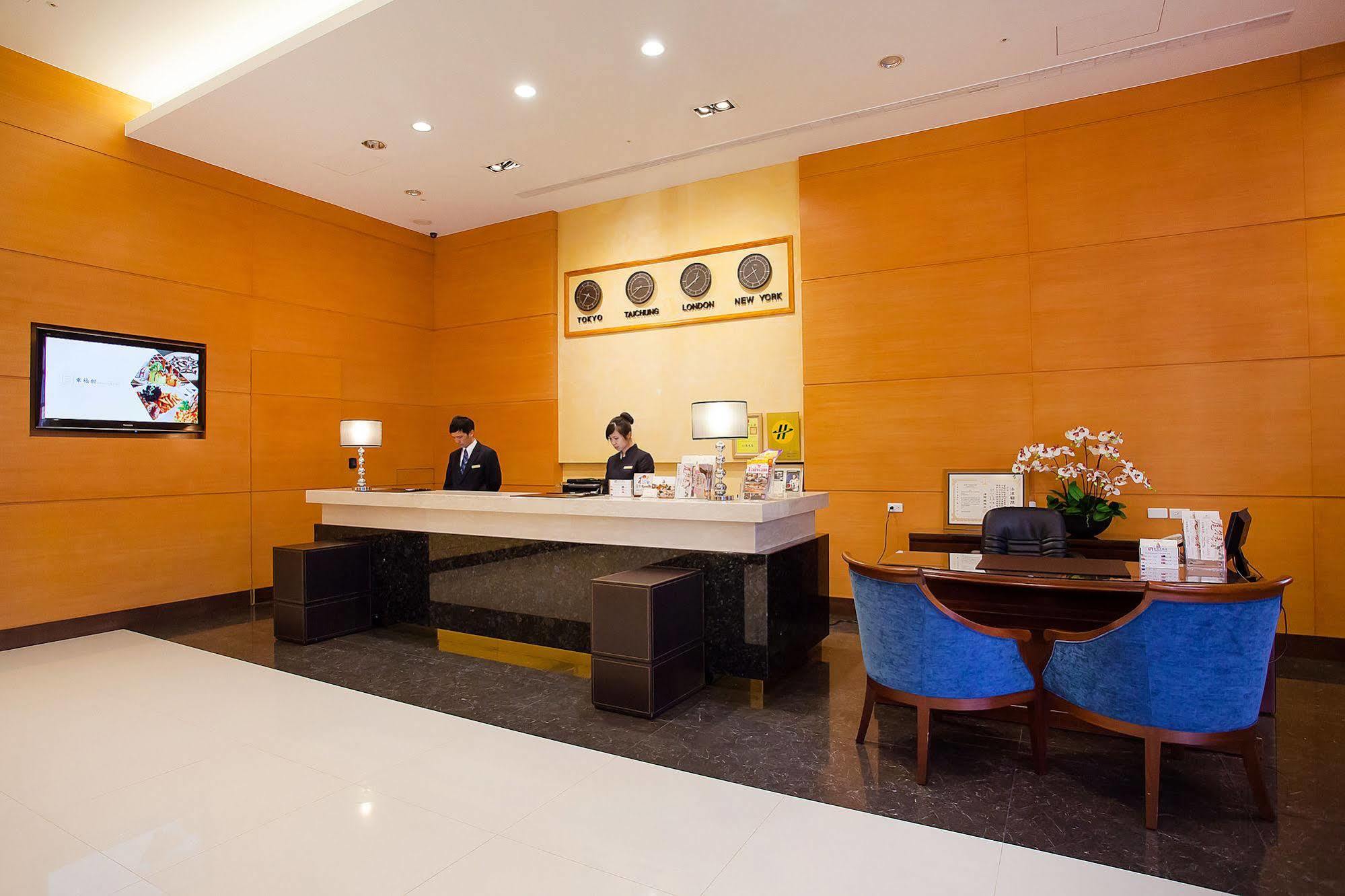 Fushin Hotel Taichung Luaran gambar
